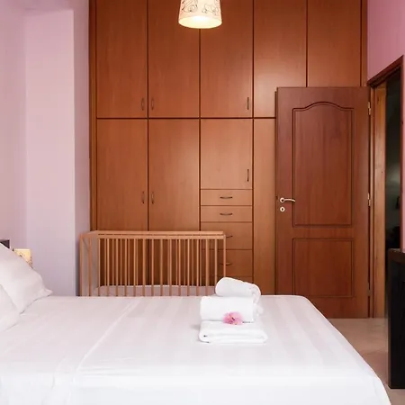 Semesterbostad Aria Apts 100 M From The By Posarellivillas *